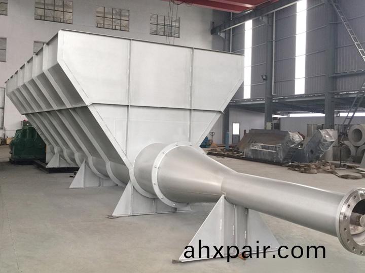 帶料(liao)倉(cang)螺鏇輸送機